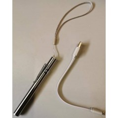 Lampe led à mirer rechargeable en USB avec cable - S.T.A Soluzioni à 10,95 € - S.T.A. Soluzioni - I071 - Matériels d'élevage