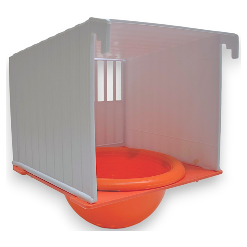 Nichoir en plastique blanc avec nid orange Nichoir en plastique blanc avec nid orange